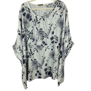 Beyond Capri Blue White Short Sleeve Boxy Tunic One Size